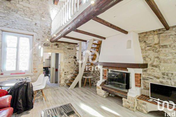 Location appartement 3 pièces 71 m² Nîmes