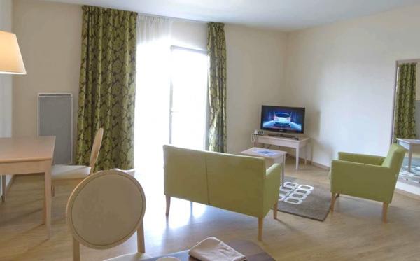 INVESTISSEMENT LOCATIF – Alençon – Résidence Seniors Le Jardin des Lys - 6,24% de rentabilité