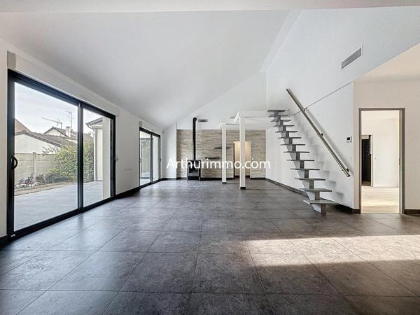 Vente Maison 6 pièces 186 m2 à Vigneux-sur-Seine