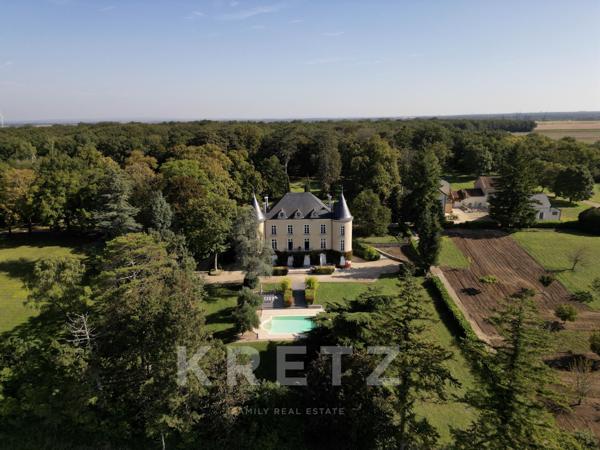 Château et dépendances en parfait état sur 25 ha
