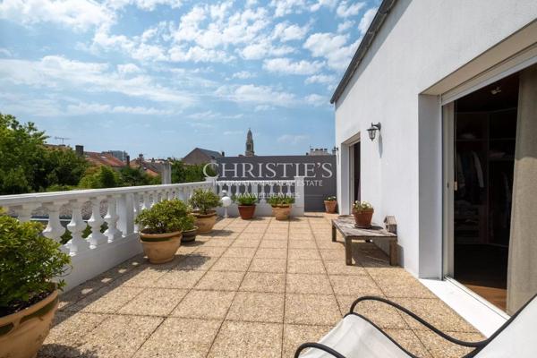 Maison de charme rénovée avec piscine – La Genette, La Rochelle