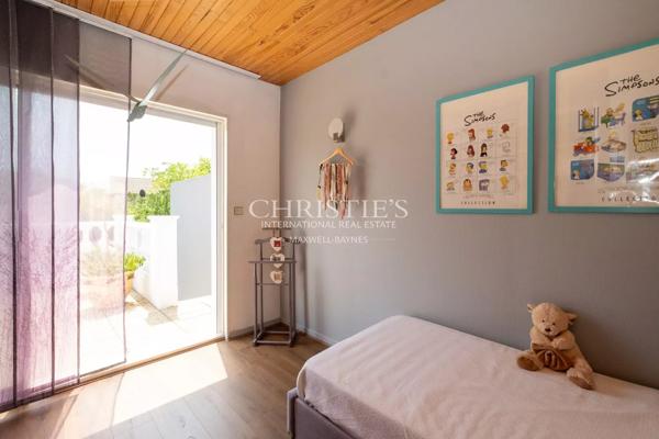 Maison de charme rénovée avec piscine – La Genette, La Rochelle