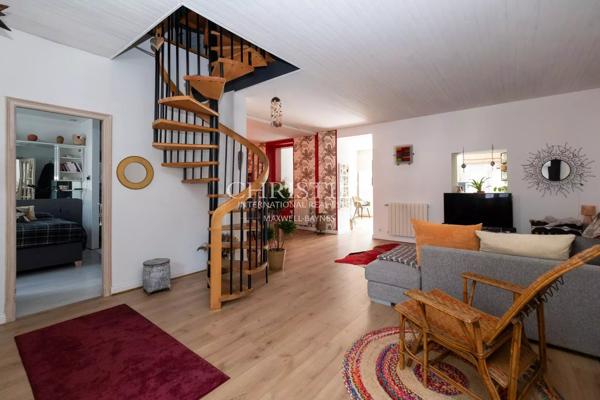 Maison de charme rénovée avec piscine – La Genette, La Rochelle