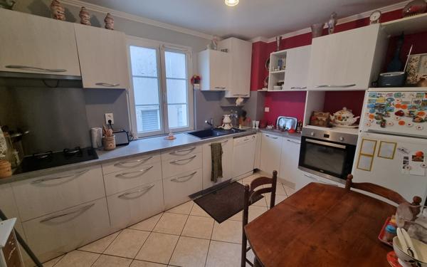 Appartement à vendre    3 pièces • 74,78 m2 Saint-Yrieix-la-Perche