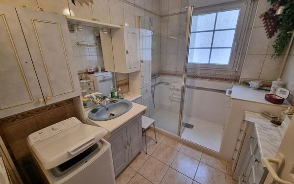 Appartement à vendre    3 pièces • 74,78 m2 Saint-Yrieix-la-Perche