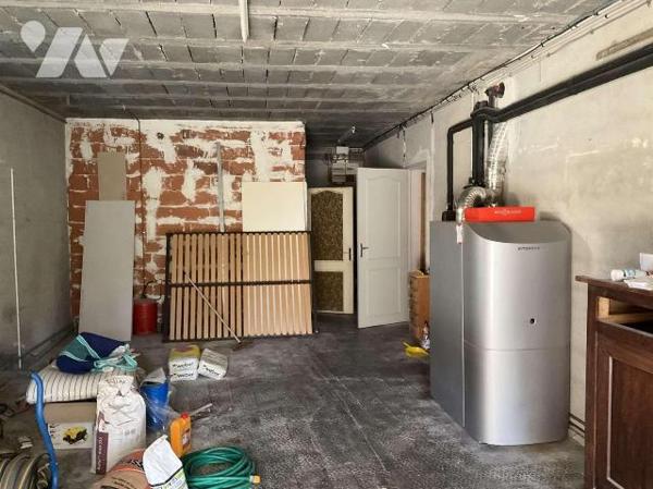 Grande maison avec 2 logements séparés dans GOURDON (Lot-46), proche commerces, en très bon éta...