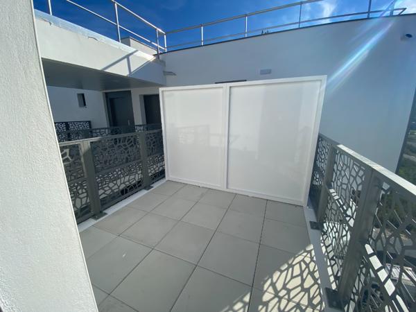 33310 LORMONT - APPARTEMENT T2 NEUF A LOUER AVEC BALCON ET PLACE DE PARKING