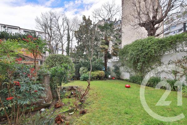 Appartement F4 à vendre  4 pièces - 121,76 m2 PARIS - 75016