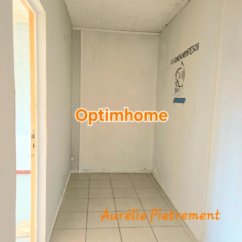 Maison 3 chambres avec garage et terrain