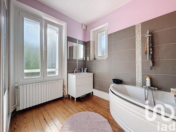 Maison à vendre 6 pièces 134 m² Épernay