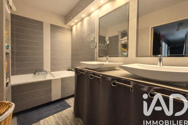 Appartement à vendre 4 pièces 95 m² Saint-Laurent-du-Var