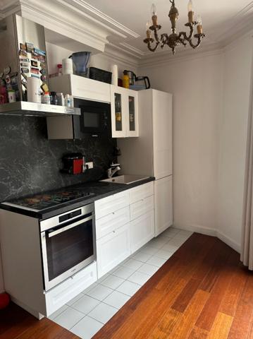 Appartement Paris 3 pièce(s) 42.47 m2