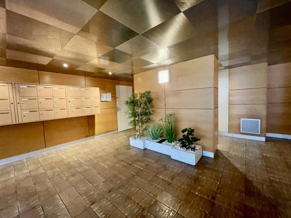 Exclusivité - Appartement de type T3, de surface de 71,50 m2 -2 chambres, quartier Thabor à RENNES