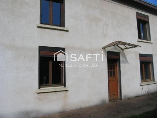 MAISON FAMILIALE INDIVIDUELLE AVEC 4 CHAMBRES, TERRAIN ET GARAGE