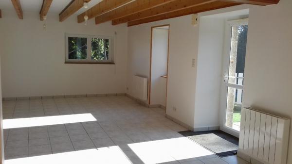 Location maison Saint Jean La Poterie : 585 € - AJP Immobilier Redon