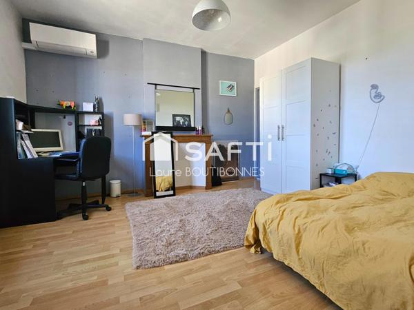 Maison de caractère – 165 m² – 5 chambres – Piscine – Commerces à pied