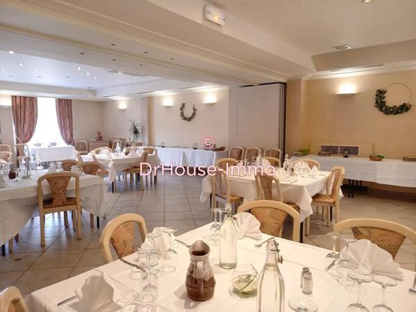 Commerce à vendre 45 pièces de 1 251 m²