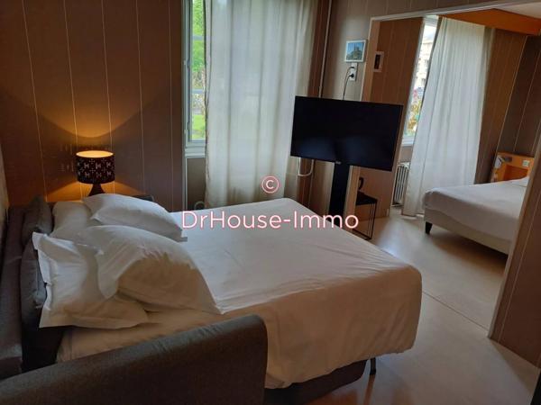 Commerce à vendre 45 pièces de 1 251 m²