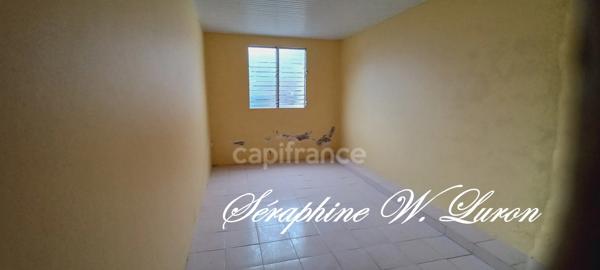 Dpt  (972), à vendre  maison 7 p - 170 m² -  202000 €