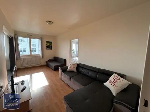 Appartement à louer 2 pièces 48.42m² Clermont-Ferrand (63100)