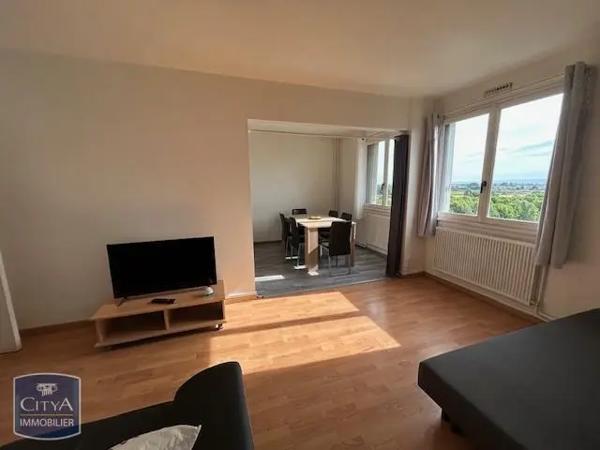 Appartement à louer 2 pièces 48.42m² Clermont-Ferrand (63100)