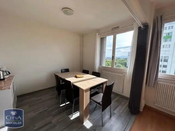 Appartement à louer 2 pièces 48.42m² Clermont-Ferrand (63100)