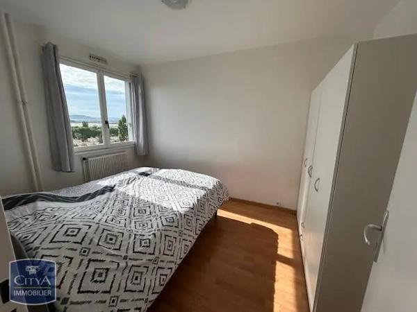 Appartement à louer 2 pièces 48.42m² Clermont-Ferrand (63100)