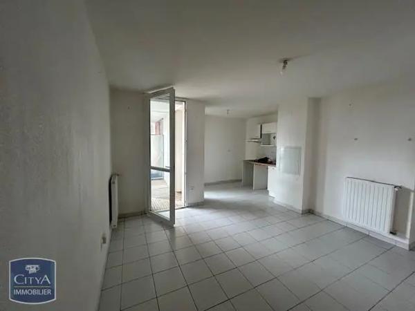 Appartement à louer 4 pièces 74m² Saint-Nazaire (44600)
