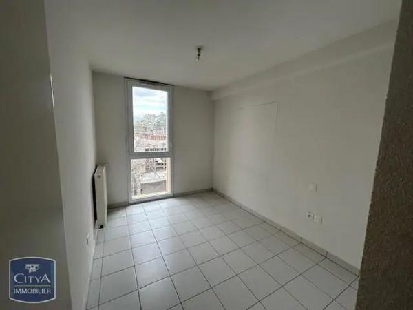 Appartement à louer 4 pièces 74m² Saint-Nazaire (44600)