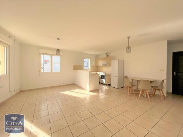 Maison à louer 4 pièces 75.25m² Libourne (33500)
