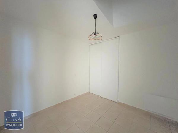 Maison à louer 4 pièces 75.25m² Libourne (33500)