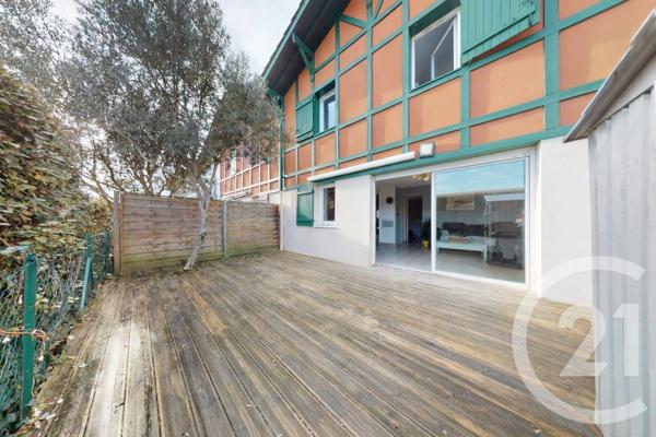 Appartement T5 à vendre  5 pièces - 116,86 m 2   BOUCAU  - 64