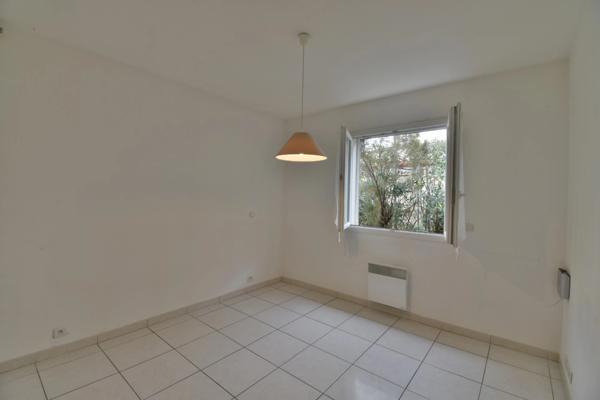 Maison de plain pied 4 pièces 97 m²