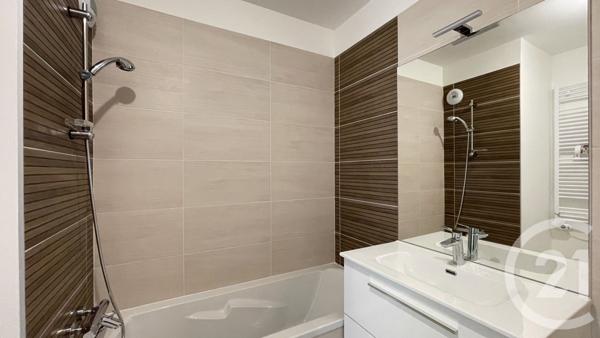 Appartement T3 à vendre  3 pièces - 62 m2 RUMILLY - 74