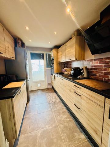 À vendre – Appartement T3 traversant avec balcon, cave et parking – Angers