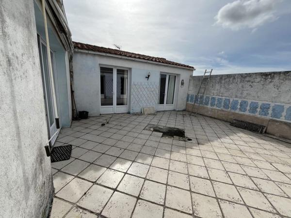 Maison à vendre |  Rochefort |  5 pièces | 141 m²