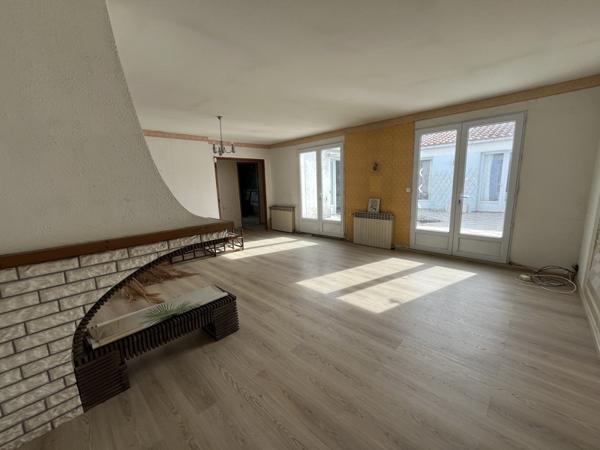 Maison à vendre |  Rochefort |  5 pièces | 141 m²