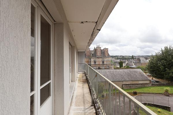 LANDERNEAU (en hyper centre) Appartement - 2 chambres - 71.54 m²