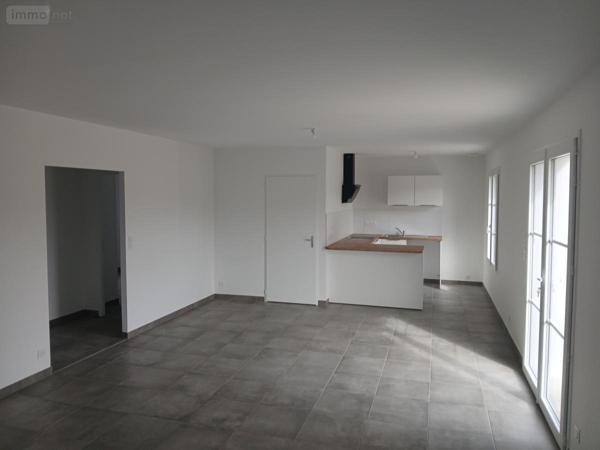 Maison à louer à Barbâtre en Vendée (85630), ref : 85091-L392