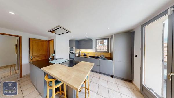 Maison à vendre 7 pièces 180m² Fillière (74370)