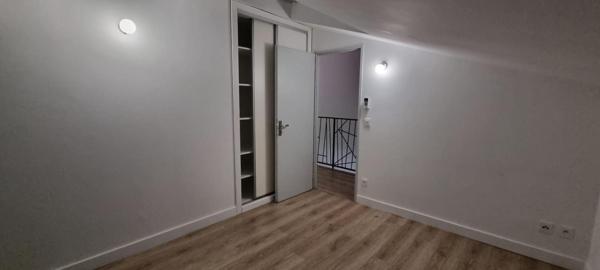 SUPERBE MAISON  DE VILLAGE, GARAGE ET TERRASSES