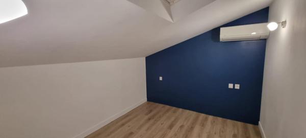 SUPERBE MAISON  DE VILLAGE, GARAGE ET TERRASSES