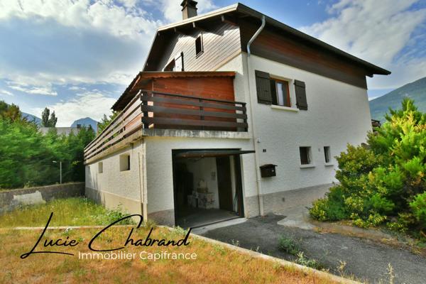 Maison à vendre 10 pièces GUILLESTRE (05)