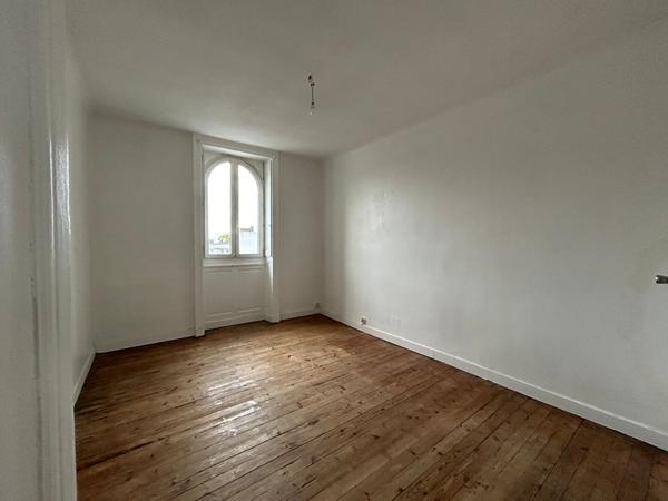 Appartement T3 ,  
Nantes 44000