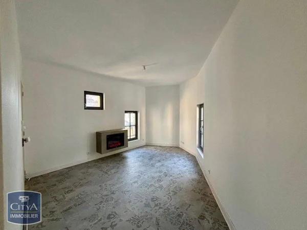 Appartement à louer 4 pièces 100m²