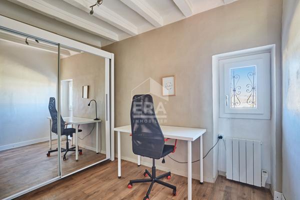 RARE A LA VENTE - COEUR DU VILLAGE DE CABRIES - APARTEMENT 4 pièce(s) 125 m2