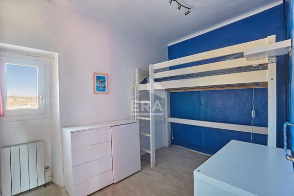 RARE A LA VENTE - COEUR DU VILLAGE DE CABRIES - APARTEMENT 4 pièce(s) 125 m2
