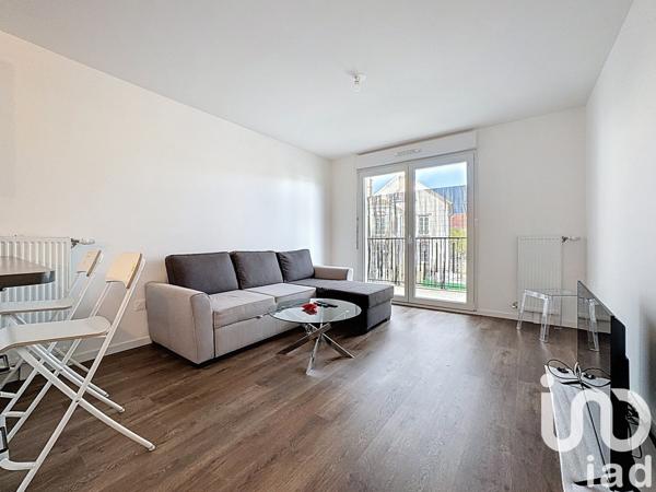Appartement 2 pièces de 42 m² à Serris (77700)