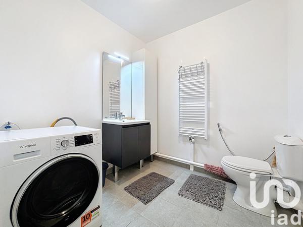 Appartement 2 pièces de 42 m² à Serris (77700)