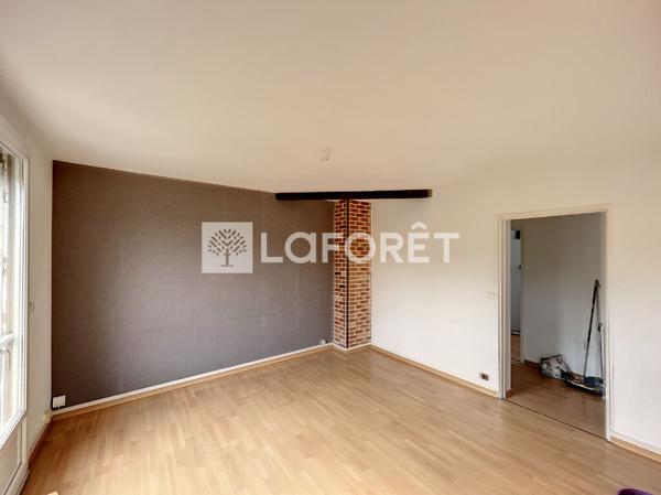 Location appartement Salon-de-Provence - 4 pièce(s) - 68 m² - 720 €/mois